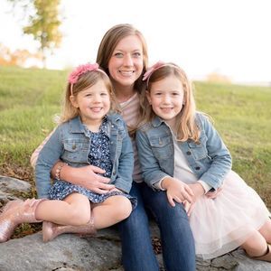 Meet your Posher, Elizabeth